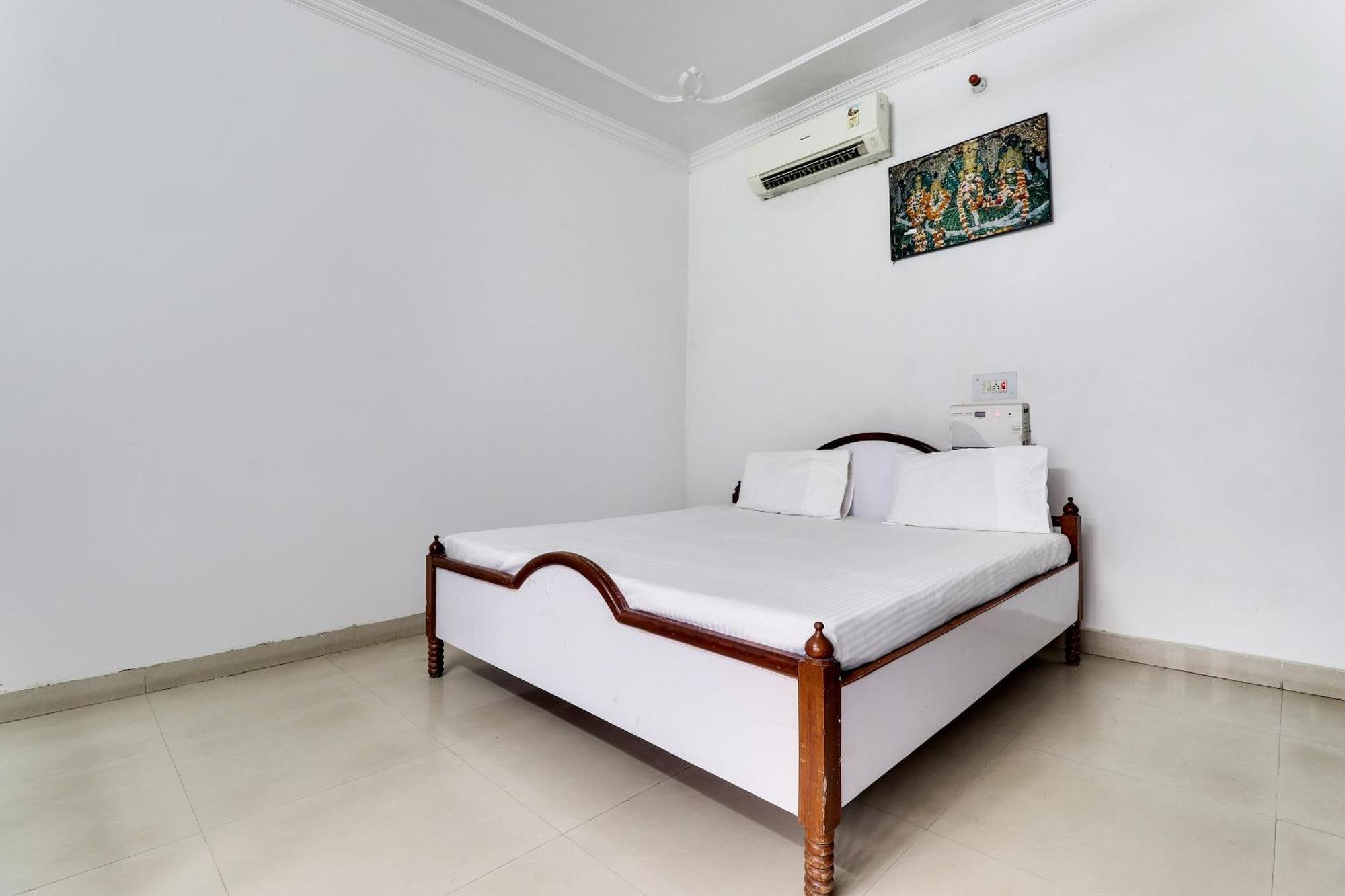 Hotel O Hanuman Bagh Ayodhya Exterior photo