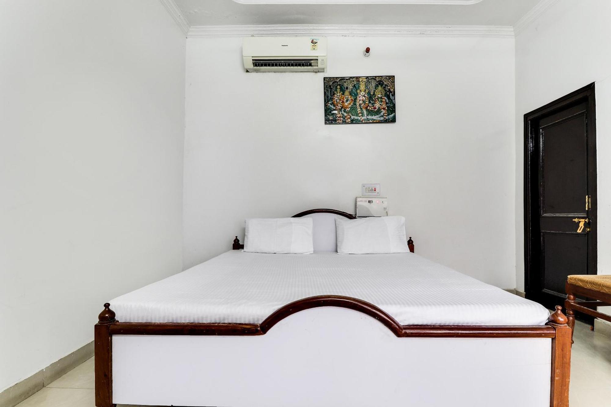 Hotel O Hanuman Bagh Ayodhya Exterior photo